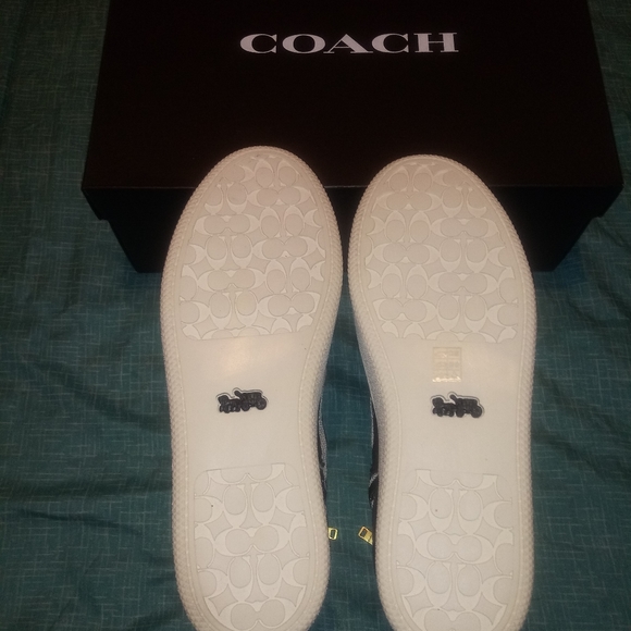 Coach C220 High-Top Sneakers - Picture 5 of 8